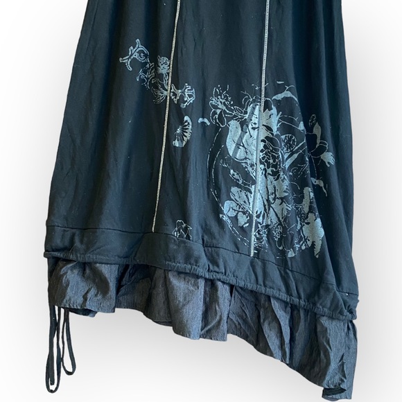 Vintage Black Asymmetrical Sleeveless Dress with Graphic Detail Size Medium - Picture 4 of 10